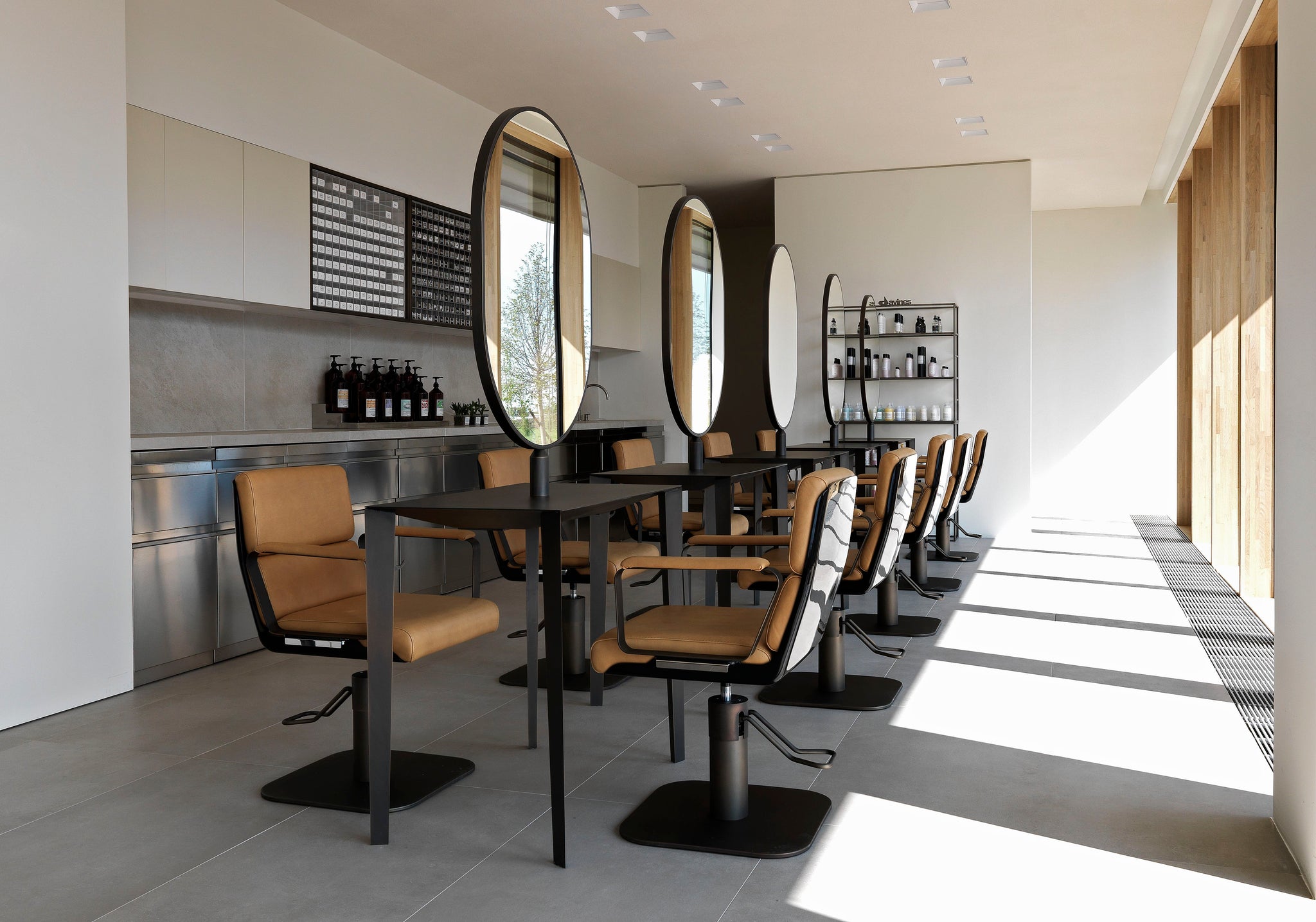 9.Davines Village_Test Space Hair.jpg__PID:714fad3c-9b60-4ab8-9159-735149d0484a